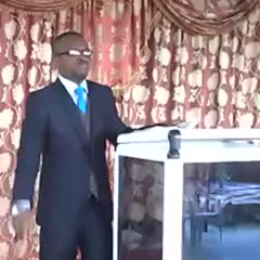 African Guy Answers His Phone During Pastor's Anointment! "I'm Under Serious Anointment, I Will Call You"